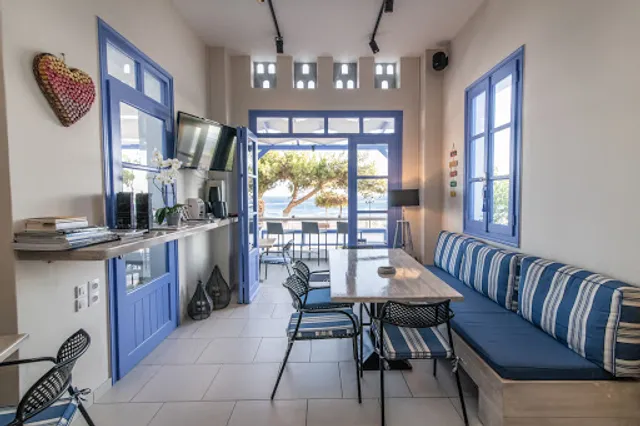 MarshMallow - All Day Bar & Brunch