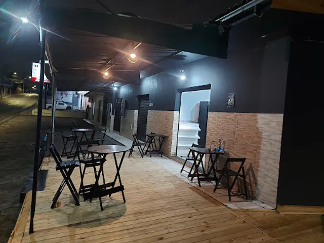 BEER HOUSE ADEGA E PETISCARIA