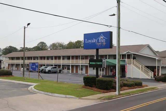 Loyalty Inn Hawkinsville