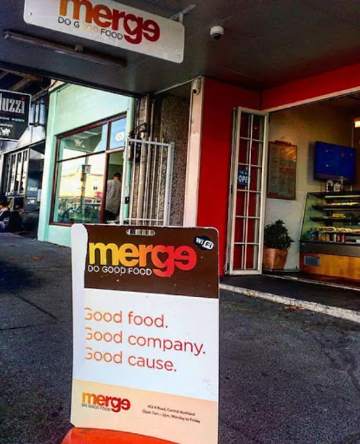 Lifewise Merge Café