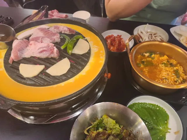 바우네나주곰탕