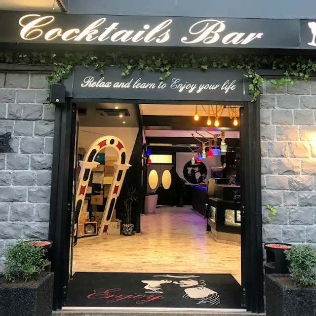 Enjoy - Pizzeria & Burgheria