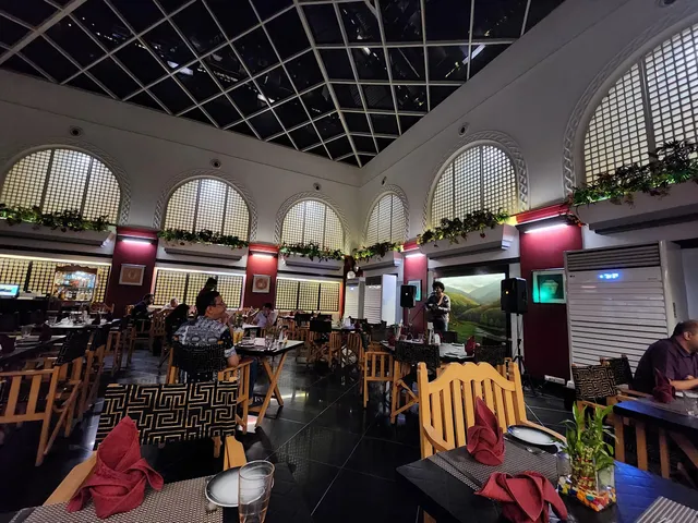 Wok Toss – Pan Asian restaurant