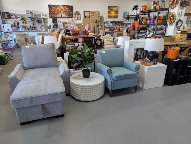 Mavs Liquidation Center