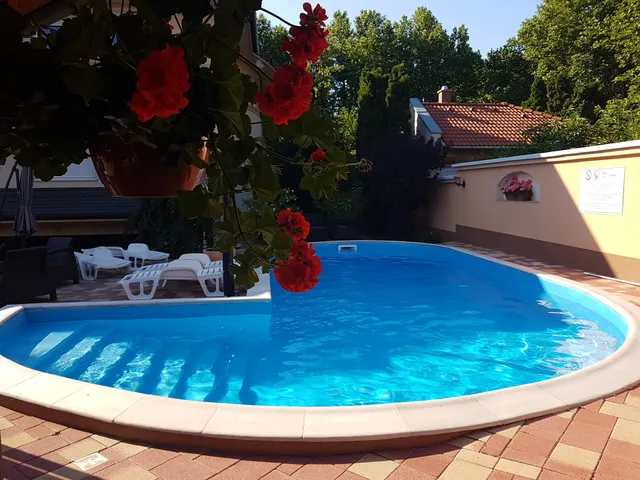 Villa Riccardo & Pool Siófok