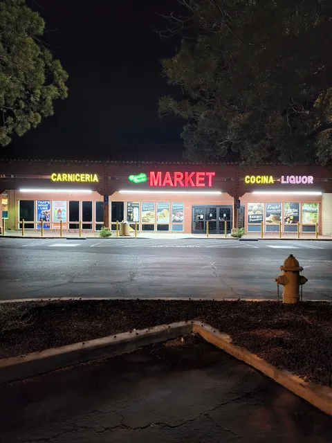 Rancho Verde Market