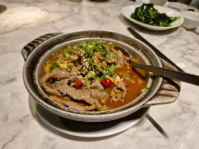 Chili House Restaurant 四川吳抄手