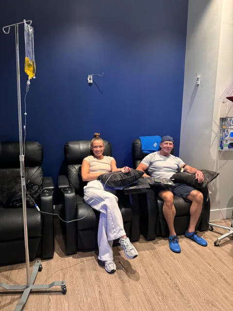 iCRYO Cryotherapy + iV Therapy + Body Sculpting + Red Light Therapy + Hyperbaric Therapy