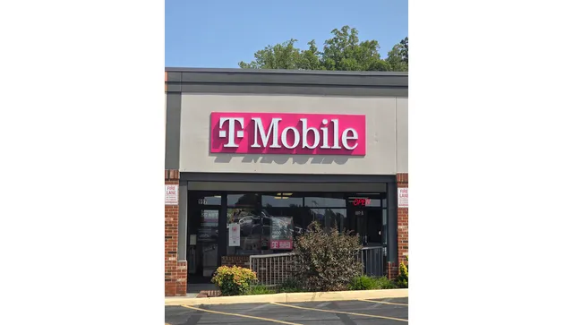 T-Mobile Authorized Retailer