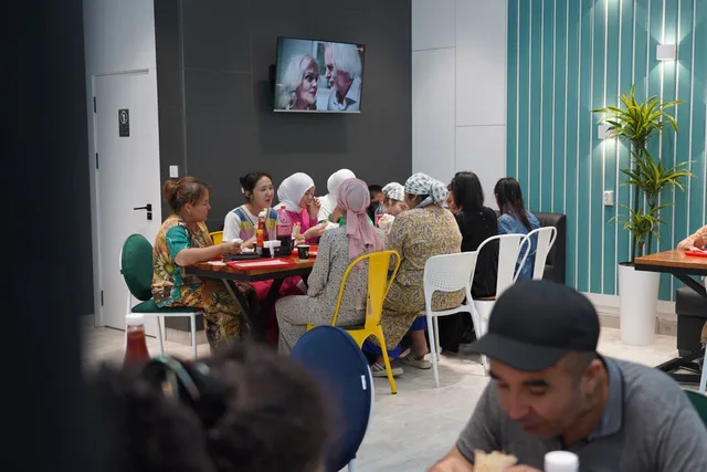 Feed Up - Сеул Мун