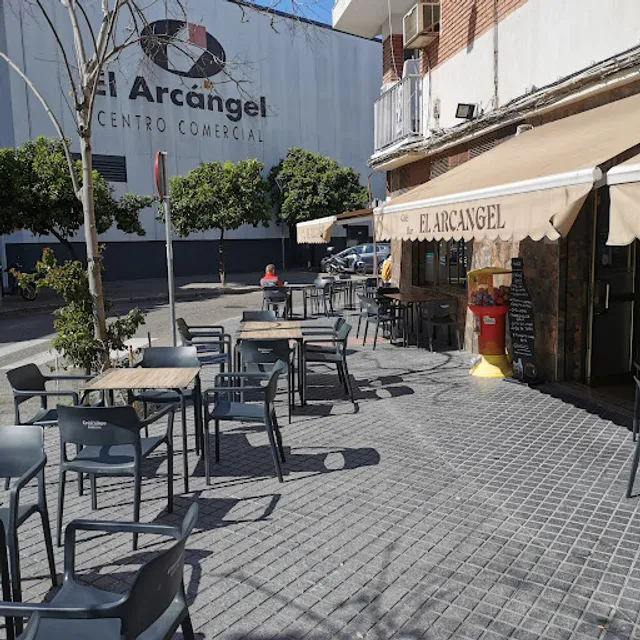 Café-Bar "El Arcangel"