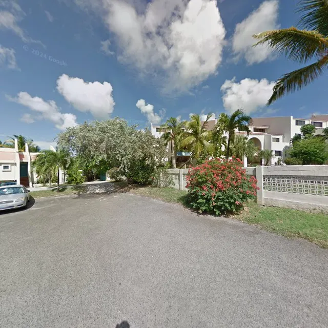 But Ter resto. + bar