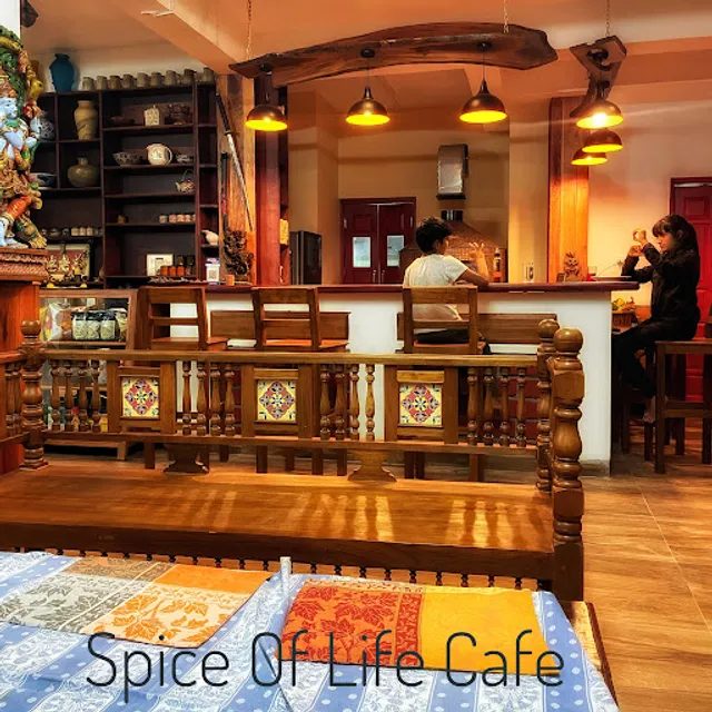 Spice of Life Cafe