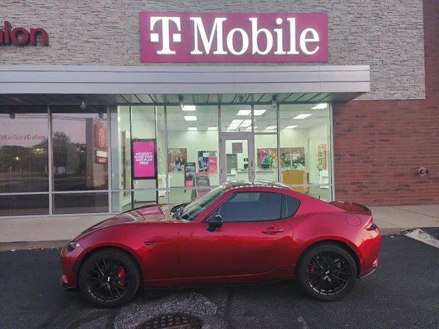 T-Mobile Authorized Retailer