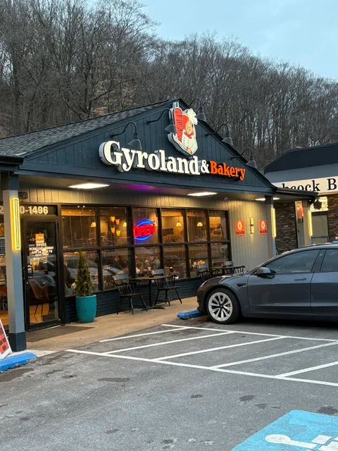 Gyroland and Bakery