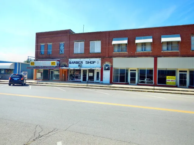 Palace of the Osage Grocery