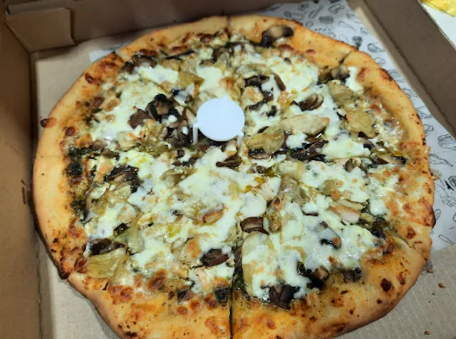 MoLo's At the Beach Pizzeria