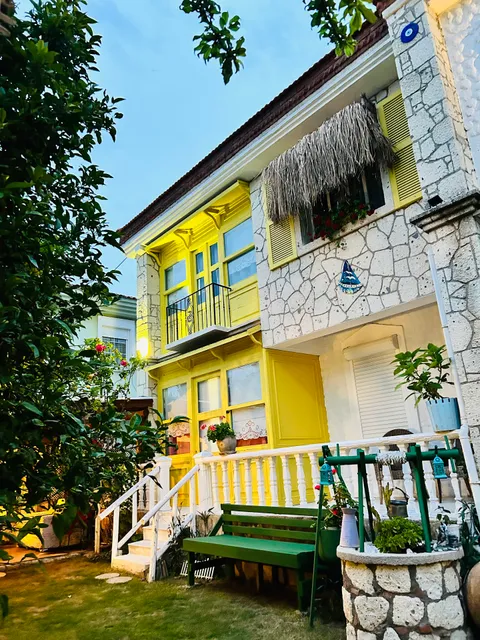 Alaçatı SarıKöşk Otel