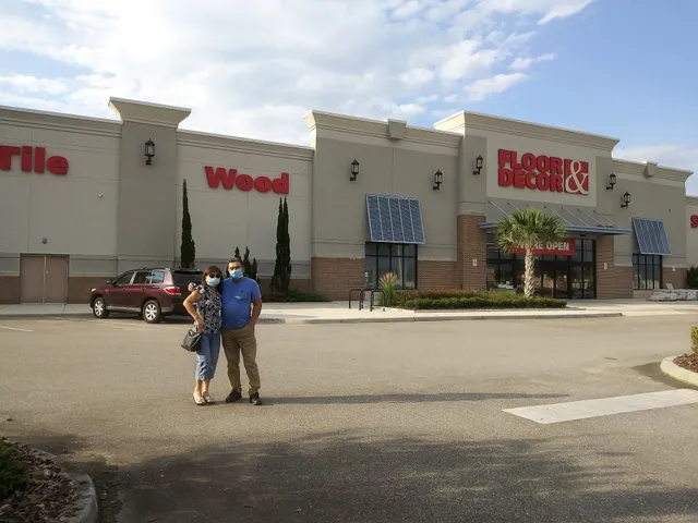 Lakeland Park Center