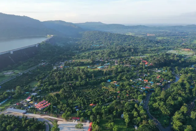 ไร่ทอฝันแคมป์ปิ้งนครนายก