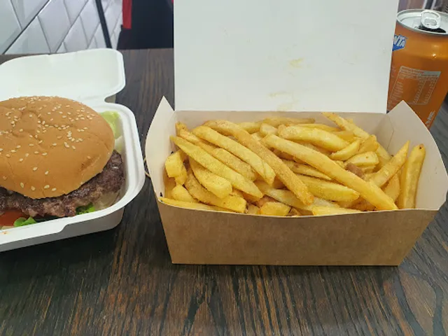 Maroubra Charcoal Chickens