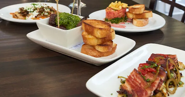 Bazár Tapas Bar and Restaurant