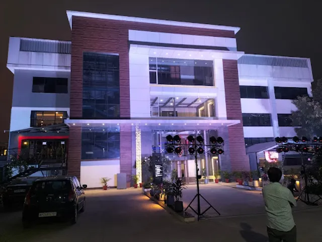 Amaravathi Restaurant, Banquet & Bar, L B Nagar