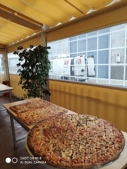 Pizzeria La Fontana Cox