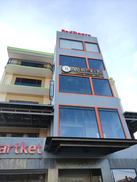 RedDoorz Plus @ Tanjung Pandan Belitung 2