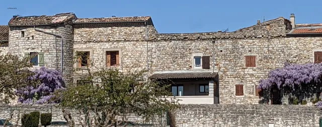 Gîte La Ritournelle à RUOMS en Sud Ardèche