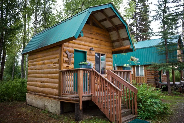 Deshka Landing Charters & Lodge