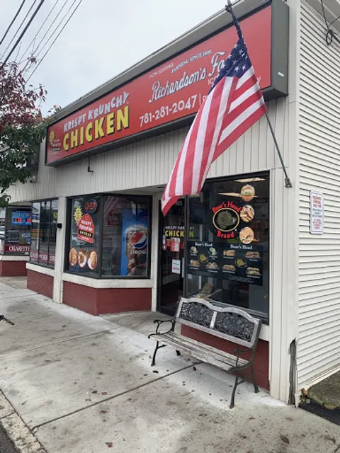 Royal Momo & Krispy Krunchy Chicken