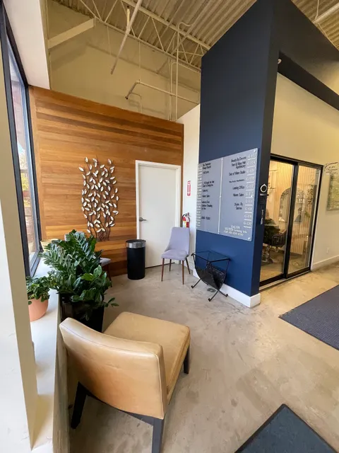 Green Hills Salon Suites