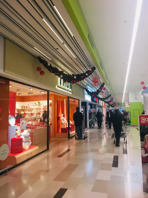 Centro Commerciale Lario — Tavernola