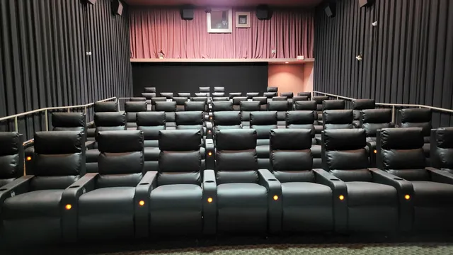 AMC Fort Collins 10