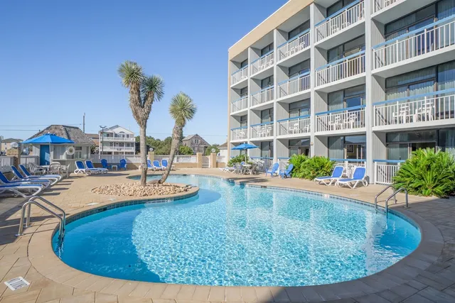 Nags Head Beach Hotel