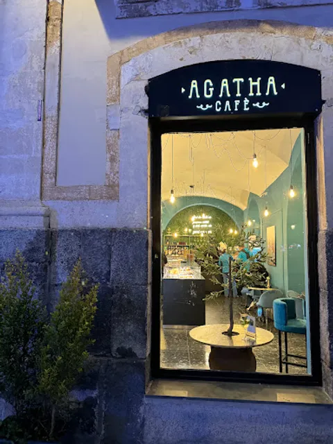 Agatha Cafè Cosy Bakery & specialty coffe | Piazza Stesicoro | Catania