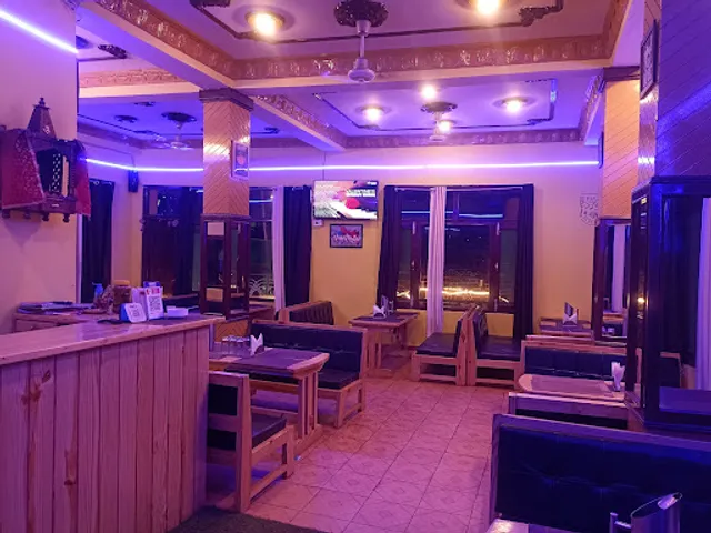 BEAS VIEW FOOD (Corner)