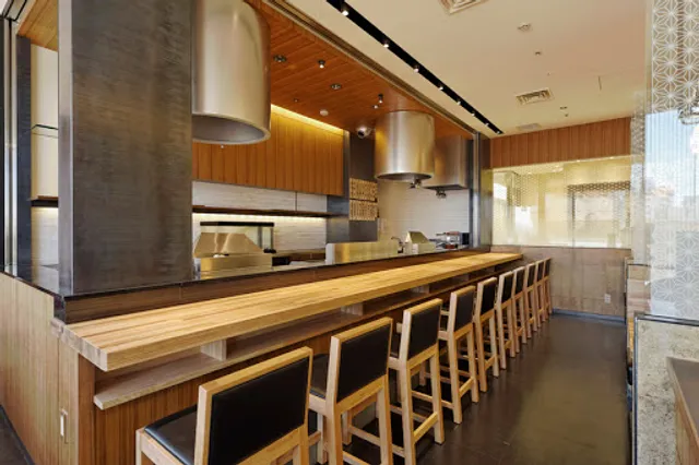 Tempura Shinjuku Tsunahachi Rin Nakano