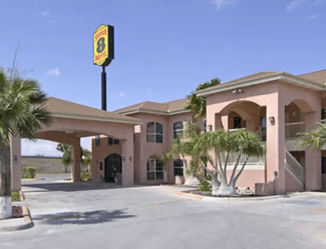 Texas Inn and Suites City Center at University Dr