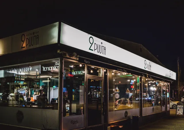 2 Puuta Bistro & Bar