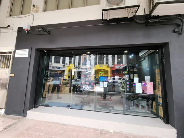 Castle IT Online Store