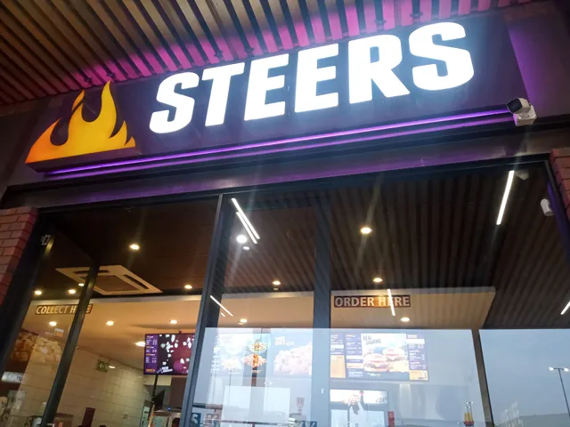 Steers