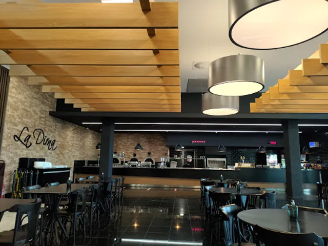 La Dirna Restaurante e Pizzaria - Tauste General Carneiro