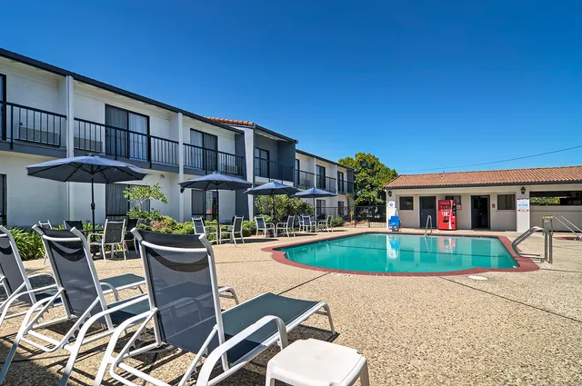 Quality Inn & Suites South San Jose / Morgan Hill