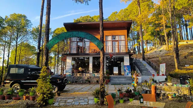 In The Woods Homestay