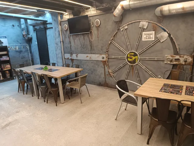 Vault 51 - Gamer Bar