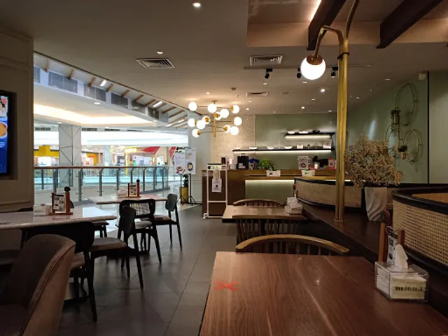 Bel Mondo Cafe Centre Point Lt.3