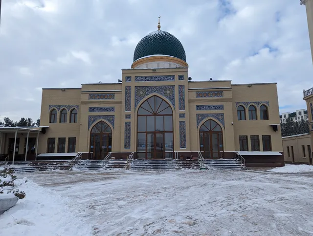 Yakkasaroy Mosque