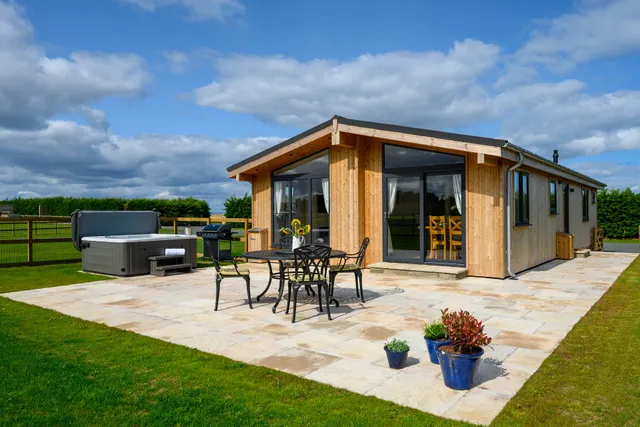 Brownhills Lodges St Andrews - luxury lodge stays in St Andrews
